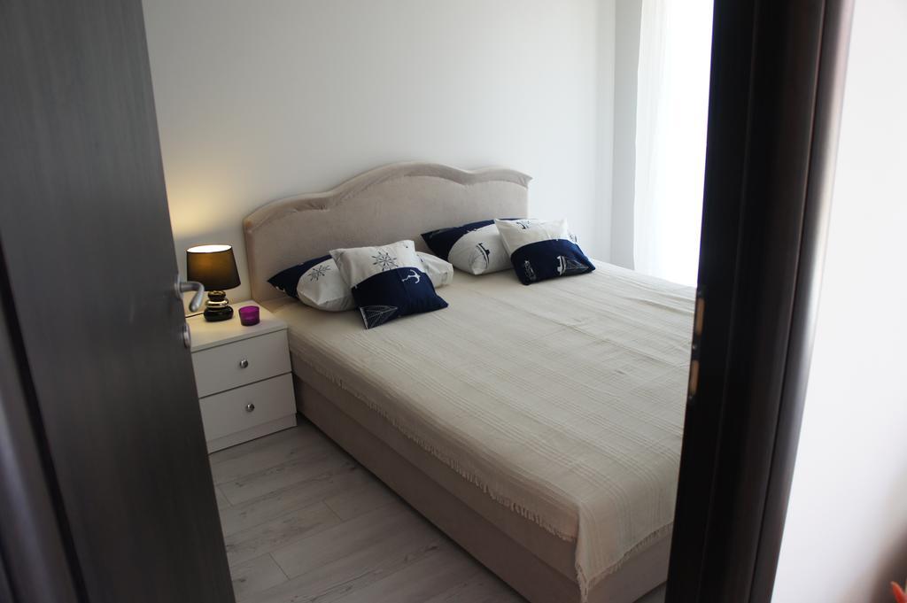 Apartments Adriatico Herceg Novi Zimmer foto