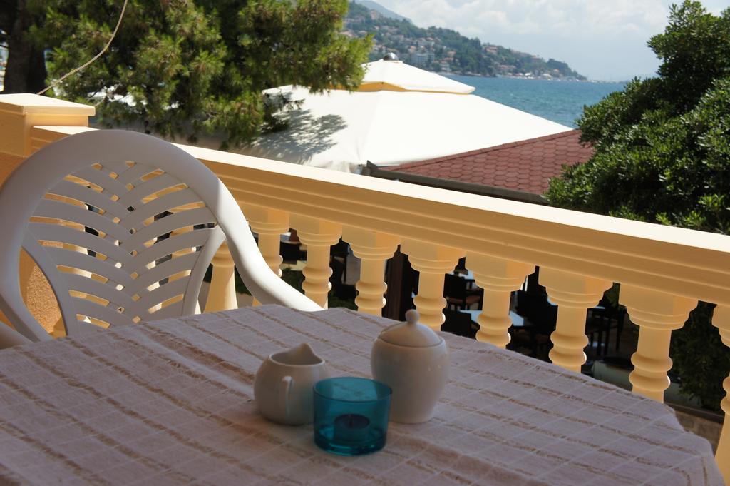 Apartments Adriatico Herceg Novi Zimmer foto